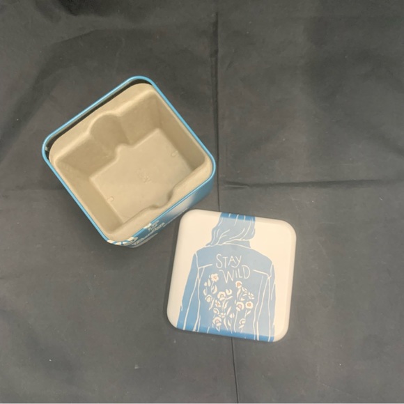 Fossil Storage & Organisation Square Tin Box - Picture 3 of 4